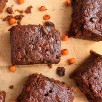 Squares of sea buckthorn and carrot cake